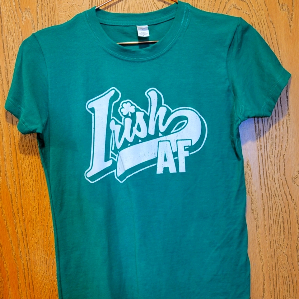 Irish AF Shirt size M